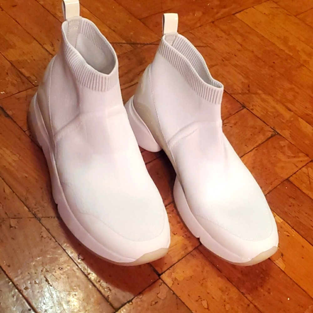 Cole Haan Slip-on Sneaker 7b